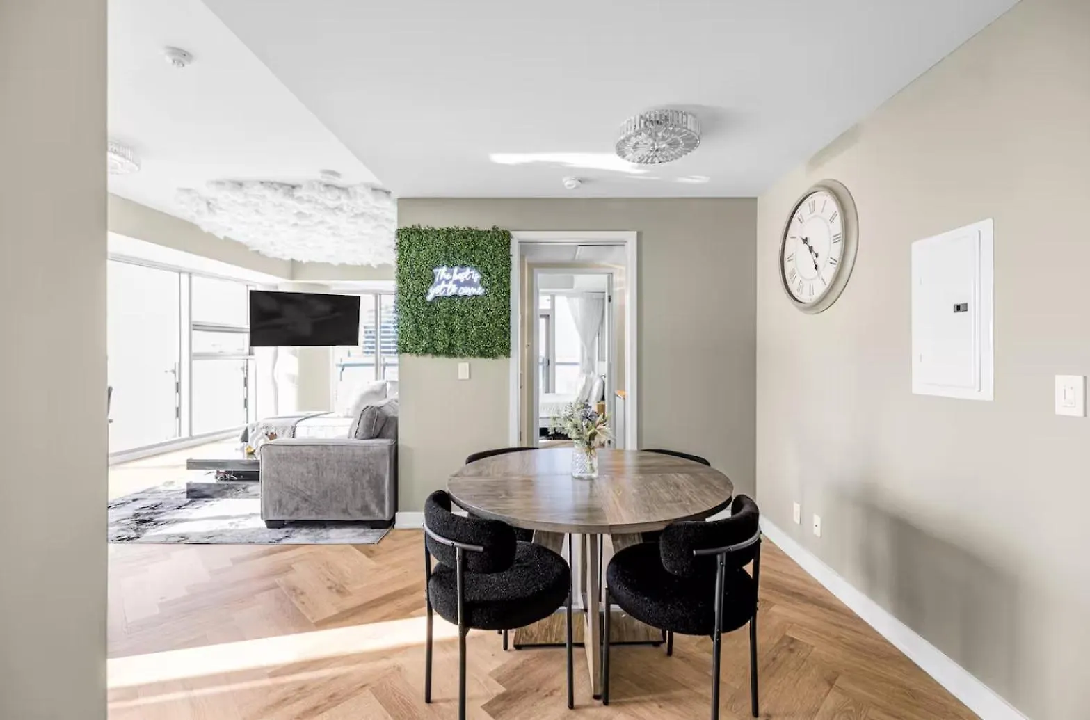 The One Apartamento Toronto