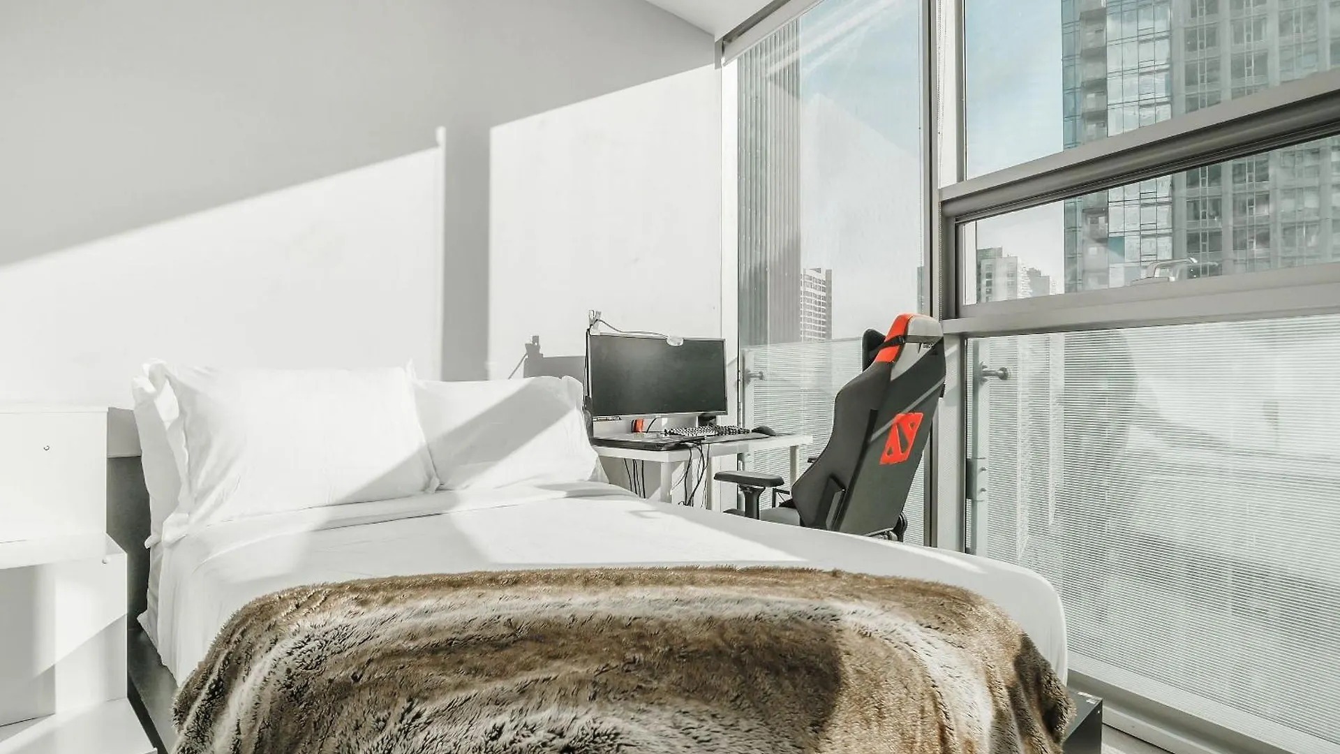 The One Apartamento Toronto
