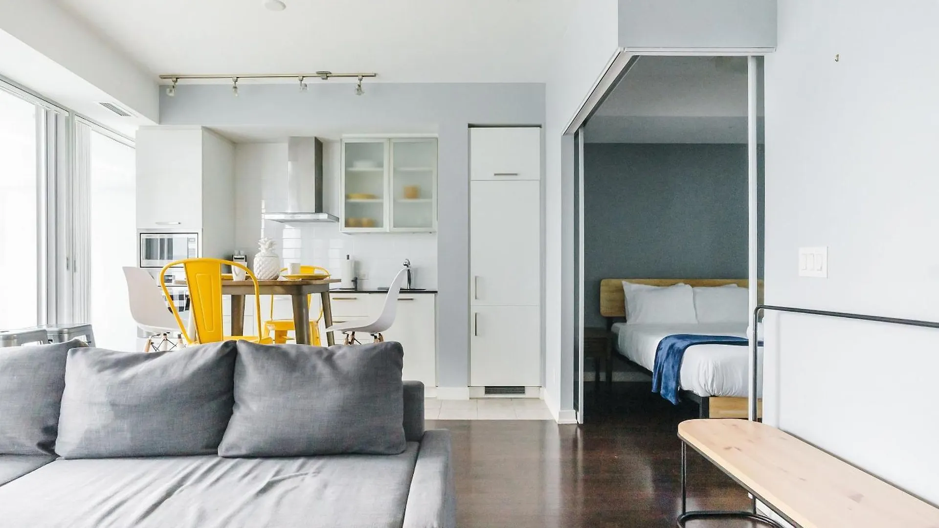 The One Apartamento Toronto