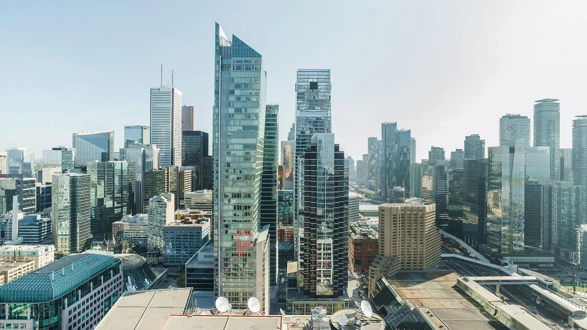 The One Apartamento Toronto Canadá